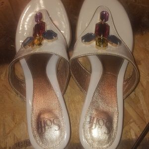 Woman's Sandles